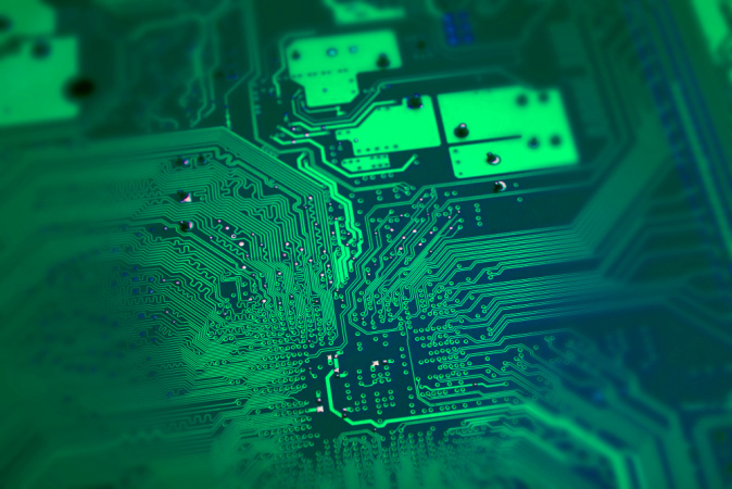 Виробник чипів Nvidia став першою компанією у світі, ринкова капіталізація якої перевищила $4,5 трильйона.