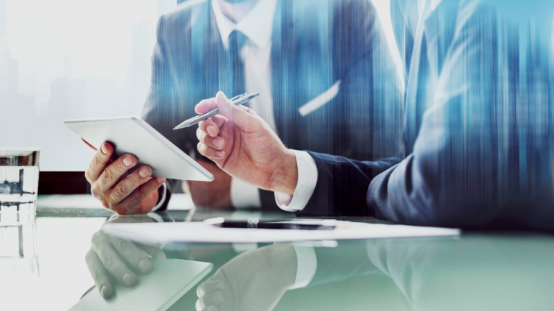 Деловые настроения украинских предприятий в сентябре улучшились, пересекая нейтральную отметку впервые с июля.