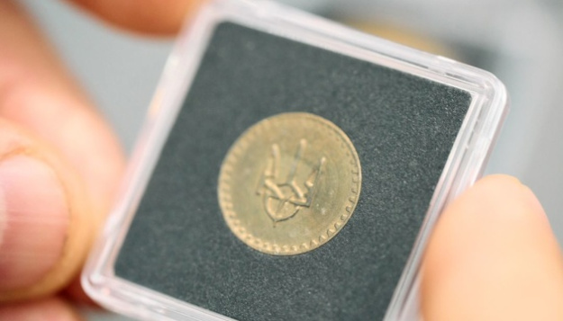 В Верховной Раде зарегистрирован законопроект № 14093, предлагающий заменить название разменной монеты Украины с «копейка» на «шаг».