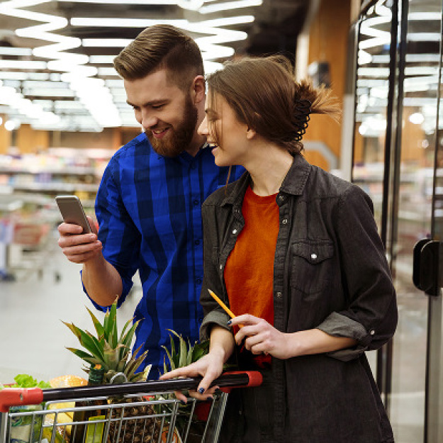 Семейные подписки на онлайн-сервисы, абонементы в спортзал или пакеты медицинских услуг уже давно стали привычным форматом для многих украинских семей.