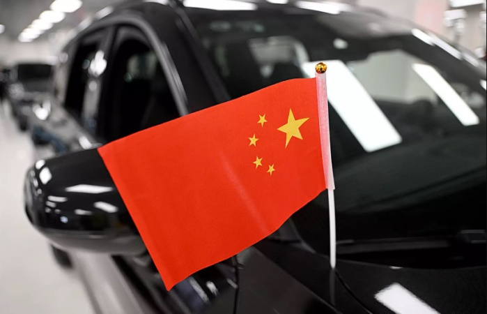 С января по сентябрь 2025 украинцы приобрели 14684 ед.