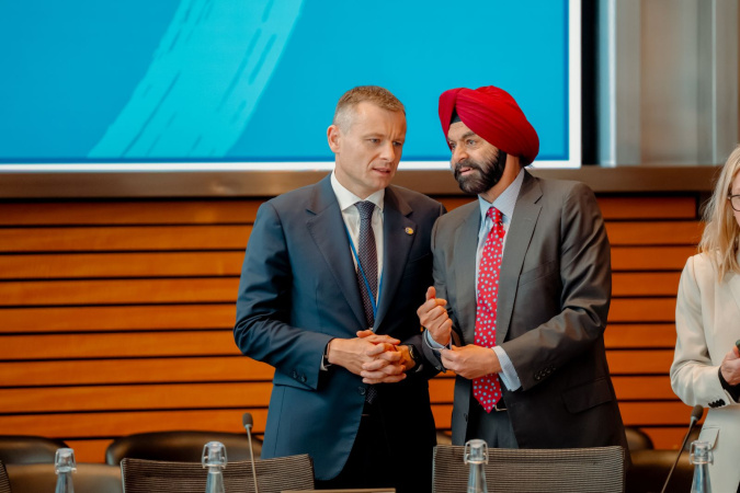 Украина уже получила более $55,8 млрд бюджетной поддержки от международных партнеров через проекты Всемирного банка.