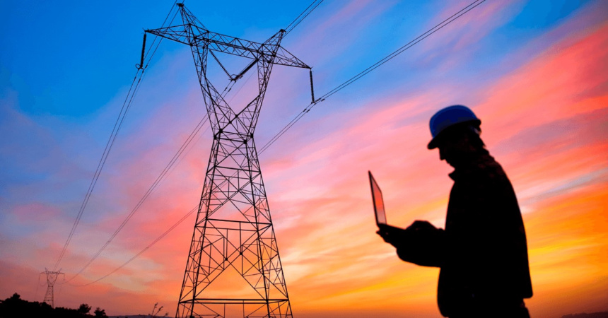 Украинцам следует готовиться к дефициту электроэнергии и длительным отключениям зимой: 4 часа без света, 2 — со светом, сообщает УП со ссылкой на источники в энергоотрасли.