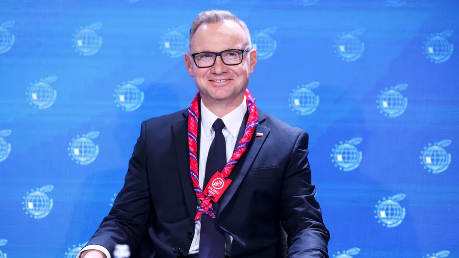 Колишній президент Польщі Анджей Дуда, який у серпні завершив свою каденцію, розпочав кар'єру в бізнесі, ставши членом наглядової ради фінтех-компанії ZEN.com.