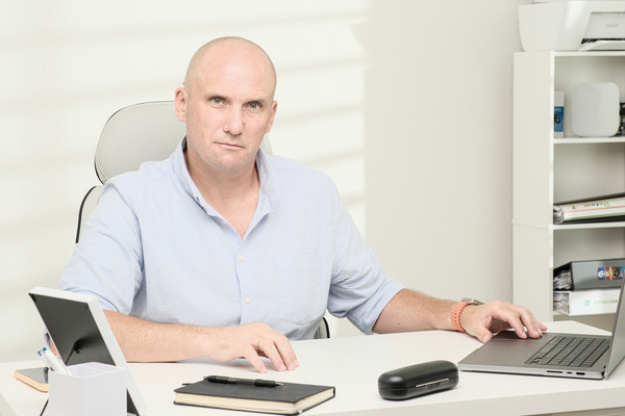 На четвертий рік війни новачку знайти надійний інструмент для інвестування непросто: ситуація в економіці змінилася, і здається, що інвестиції стали справою складною і ризикованою.