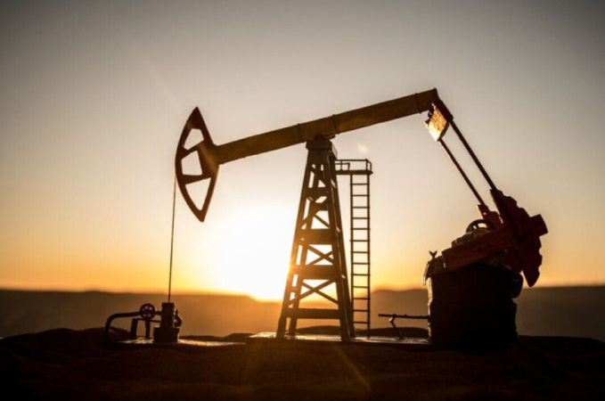 Державні нафтові компанії Китаю, зокрема Sinopec, скасували частину закупівель російської нафти, що транспортується морем.