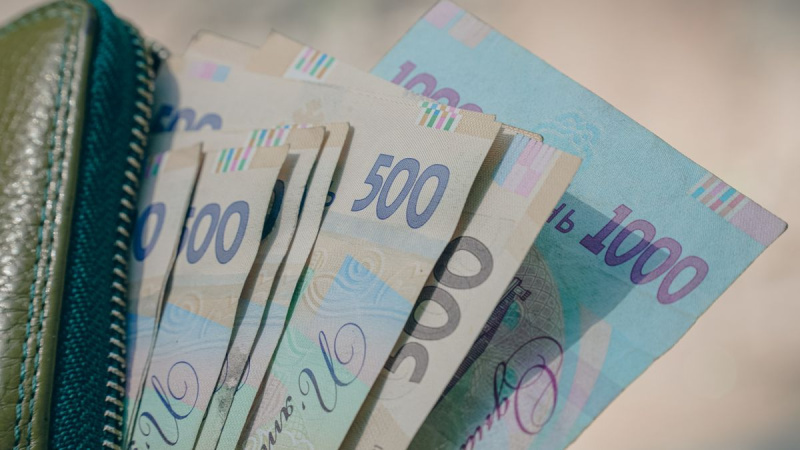 У этой недели есть все шансы сильно удивить всех участников мирового и украинского валютных рынков, а также инвесторов в фондовый и сырьевой рынки.