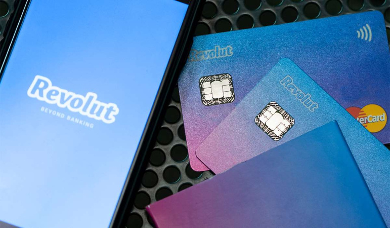 Найбільша фінтех-компанія Revolut отримала ліцензію на роботу з криптовалютними активами (MiCA) від Кіпрської комісії з цінних паперів та бірж (CySEC), що дозволяє їй надавати регульовані криптопослуги у всіх 30 країнах Європейської економічної зони (ЄЕЗ).