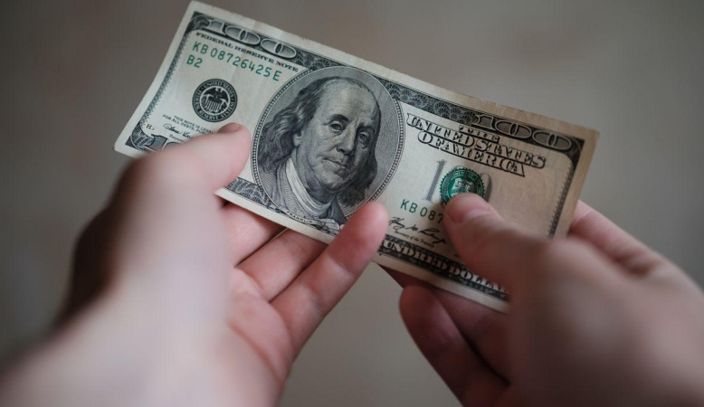 Обесценивание доллара США: реальность или опасный вымысел?