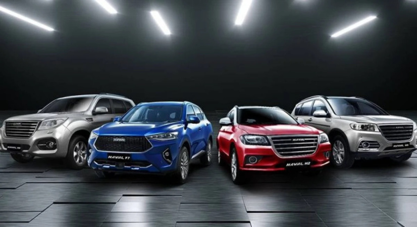 Китайские автопроизводители продемонстрировали лучший месячный результат в истории европейского рынка, превзойдя предыдущие максимумы благодаря растущему спросу на электрические и гибридные модели, сообщает Bloomberg.► Читайте страницу «Минфина» в фейсбуке: главные финансовые новостиДеталиПо данным исследовательской компании Dataforce, компании во главе с BYD, SAIC Motor и Chery Automobile захватили рекордные 7,4% всех продаж легковых автомобилей в Европе и впервые обошли южнокорейских автопроизводителей, таких как Kia.