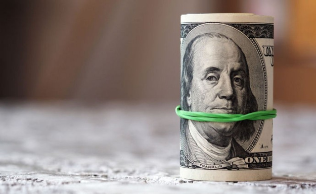 НБУ определил новые курсы гривны к иностранным валютам на понедельник, 10 ноября.