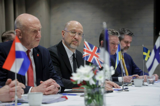 Украина получила уникальный статус «расширенного партнерства» с Объединенными экспедиционными силами (JEF) — военной коалицией десяти североевропейских стран, возглавляемой Великобританией.