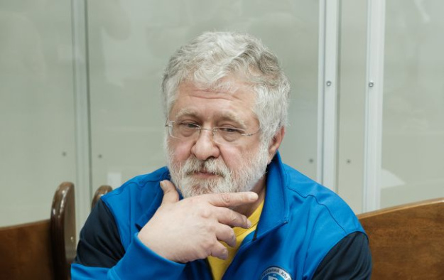 Высокий суд Англии обязал эксвладельцев Приватбанка Игоря Коломойского и Геннадия Боголюбова уплатить банку более $3 млрд в виде возмещения ущерба и судебных издержек. 10 ноября стало известно, что если эти суммы не будут уплачены добровольно, банк начнет процесс взыскания.