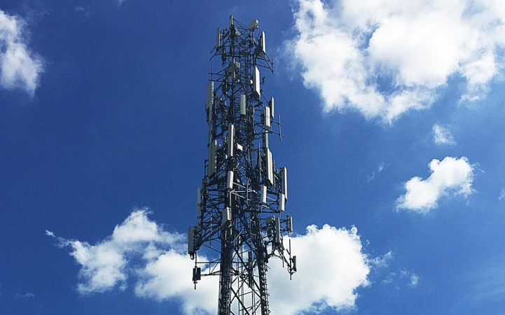 «Київстар» повідомив про знеструмлення 30% мережі через відключення світла