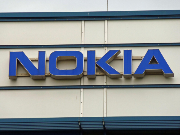 Nokia планирует инвестировать $4 миллиарда в США для развития сетей на основе ИИ