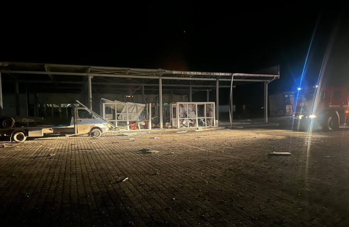 В ночь на 22 ноября 2025 года российские войска совершили атаку ударными беспилотниками на инфраструктуру паромного комплекса «Орловка», расположенного на границе с Румынией.