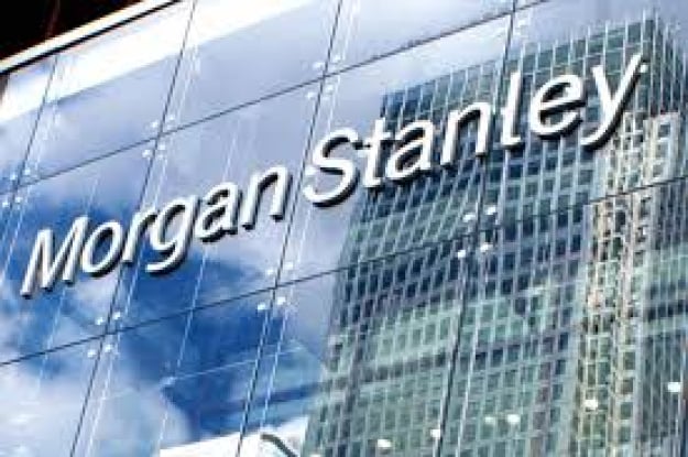 Новий аналітик Morgan Stanley по Tesla Ендрю Перкоко відкликав рекомендацію купувати акції виробника електромобілів, якою інвестбанк дотримувався більше двох років поспіль, зазначає NBC.► Читайте сторінку «Мінфіну» у фейсбуці: головні фінансові новиниРейтинг акцій падаєПеркоко 7 грудня знизив рейтинг акцій Tesla з «вищого за ринок» до «на рівні ринку».