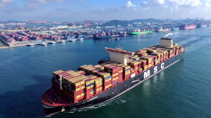 Китай демонструє безпрецедентну стійкість у світовій торгівлі, встановивши новий історичний рекорд.