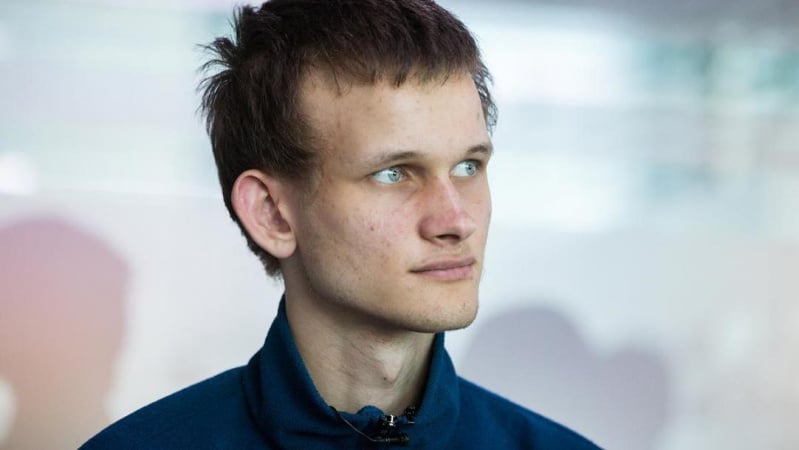 Соучредитель Ethereum Виталик Бутерин выступил с жесткой критикой политики Илона Маска по управлению социальной сетью X (бывший Twitter), обвинив миллиардера в манипуляции алгоритмами и разжигании ненависти.► Подписывайтесь на телеграм-канал «Минфина»: главные финансовые новости«Звезда смерти» против свободы словаПричиной конфликта стала волна негатива, направленная против Европы, которую Бутерин заметил в ленте соцсети в последние дни.