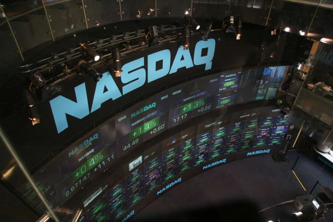 Одна з найбільших фондових бірж світу Nasdaq готується до революційних змін у розкладі роботи Уолл-стріт.