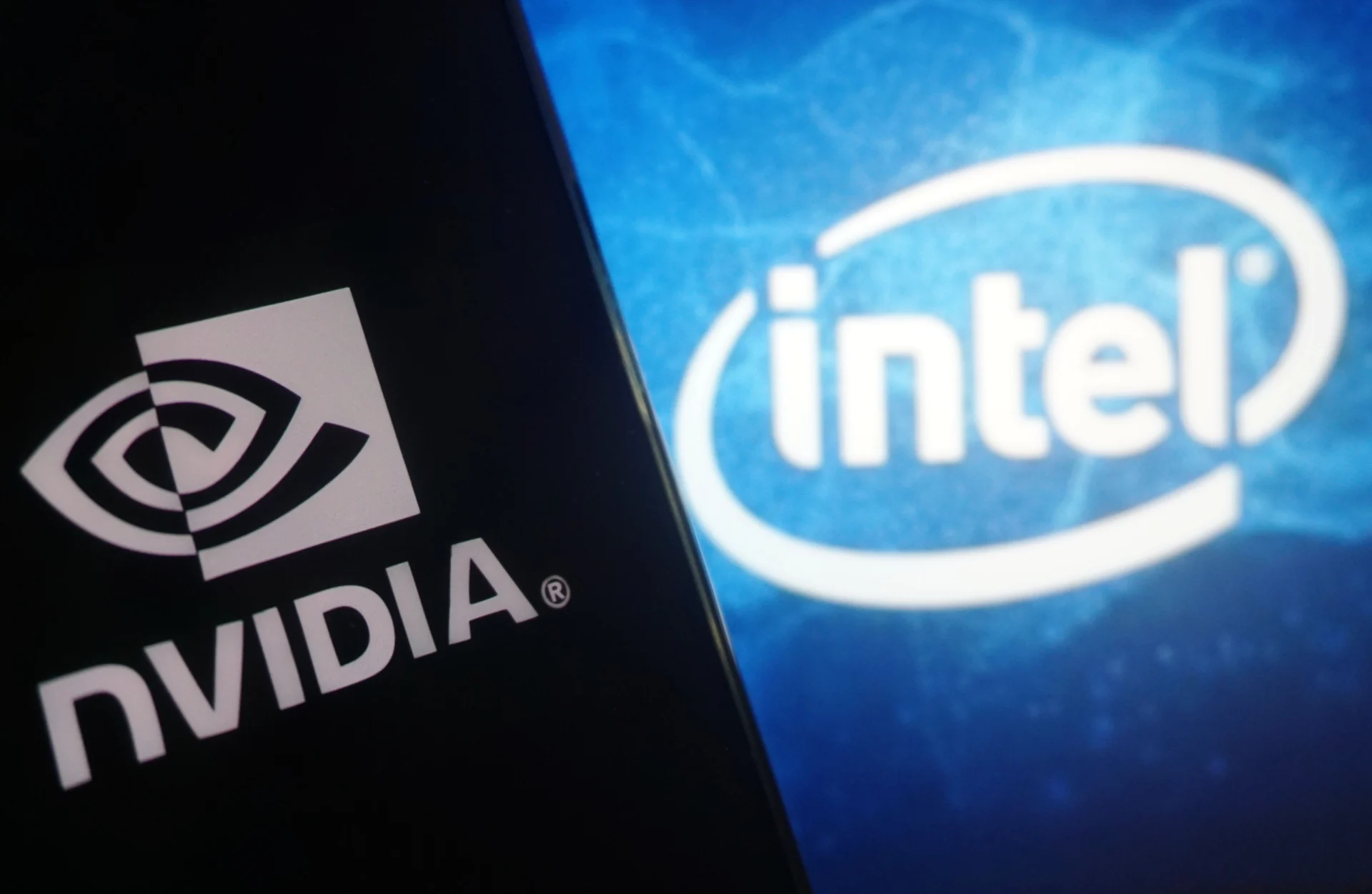 США разрешили Nvidia купить долю в Intel за $5 млрд