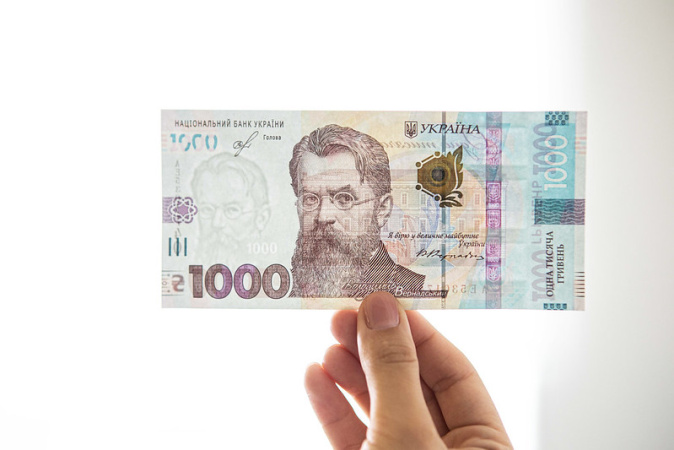 Rozetka и Novus присоединились к программе «Зимняя поддержка»: где и на что потратить 1 000 гривен