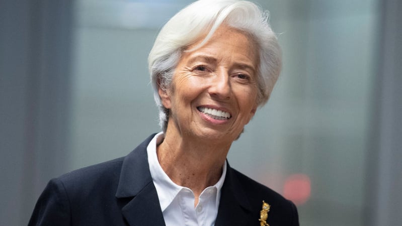 Лагард заработала на 50% больше, чем указал ЕЦБ