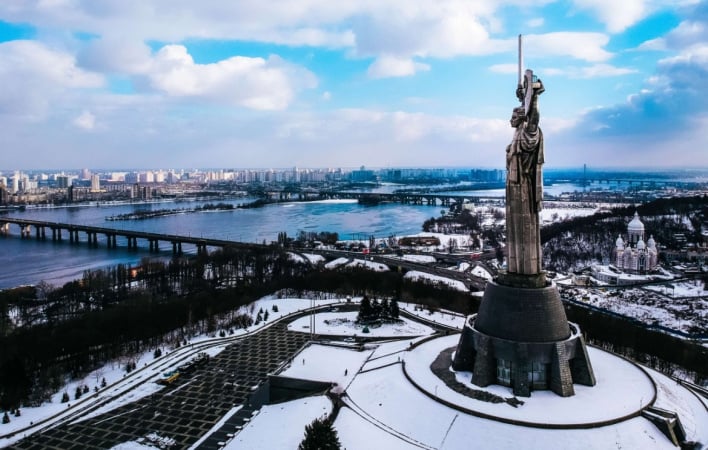 Цього року економіка продовжуватиме зростати, хоча і темпами, які можна назвати символічними.