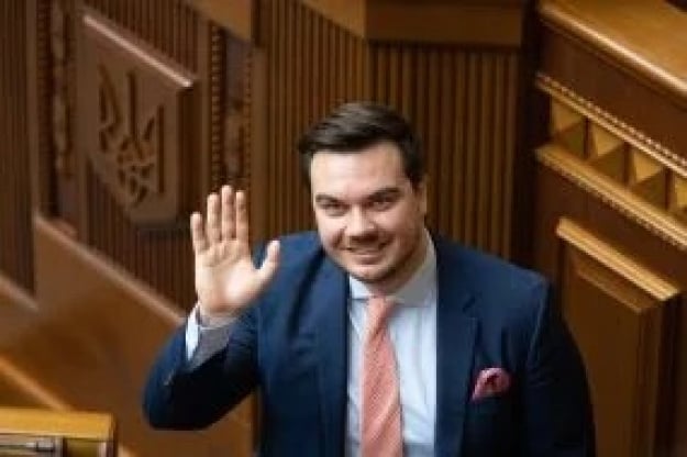 14 января Верховная Рада назначила Дмитрия Наталуху главой Фонда государственного имущества Украины.► Читайте страницу «Минфина» в фейсбуке: главные финансовые новости«За» назначение проголосовало 244 народных депутата.