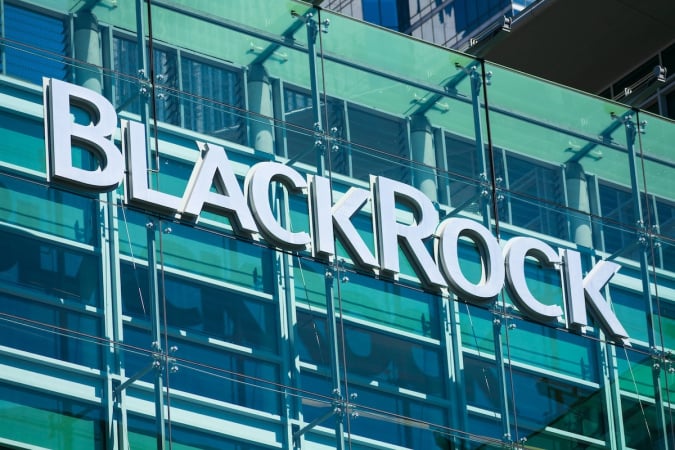 Активы BlackRock достигли рекордных $14 триллионов