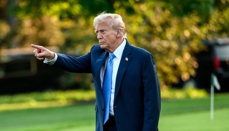 Трамп оголосив про мита проти восьми країн Європи через Гренландію