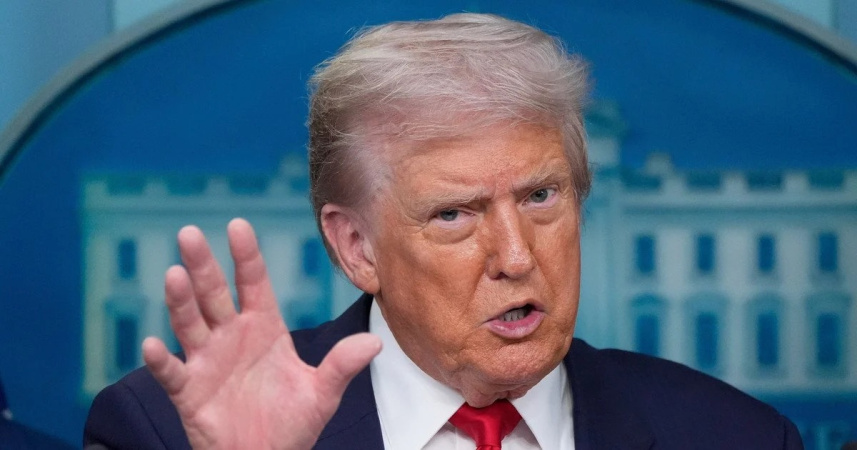 Трамп передумал вводить дополнительные пошлины для Европы