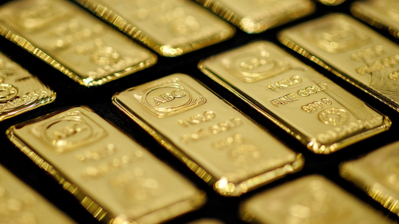 Несмотря на то, что золото считается самым надежным активом в мире, абсолютное большинство инвесторов на самом деле им не владеет.