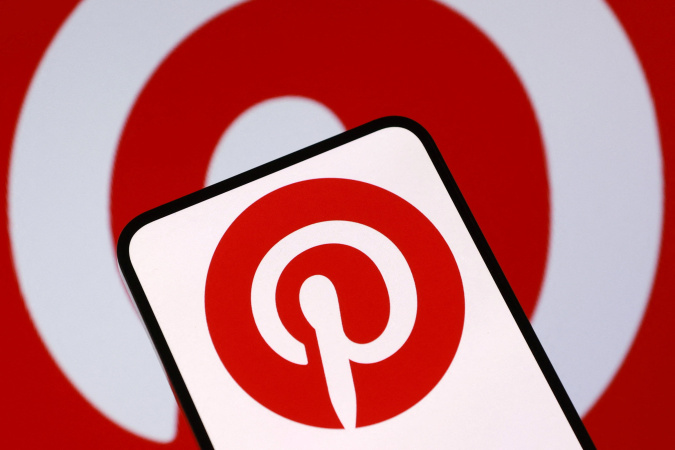 Социальная платформа Pinterest объявила о масштабной реструктуризации, в рамках которой планирует сократить около 15% своего персонала, что составляет примерно 700 рабочих мест.