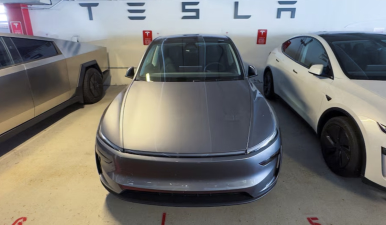 Tesla представила новую версию Model Y по цене $41 990