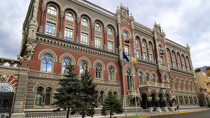 Украинские небанковские финансовые учреждения столкнулись с колоссальной административной и финансовой нагрузкой из-за ужесточения требований со стороны государства.