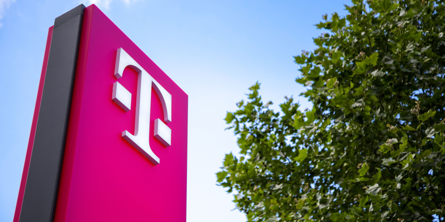 Deutsche Telekom повысит цены на MultiSIM с апреля 2026 года: дополнительные SIM-карты подорожают с 4,95 до 6,95 евро в месяц.