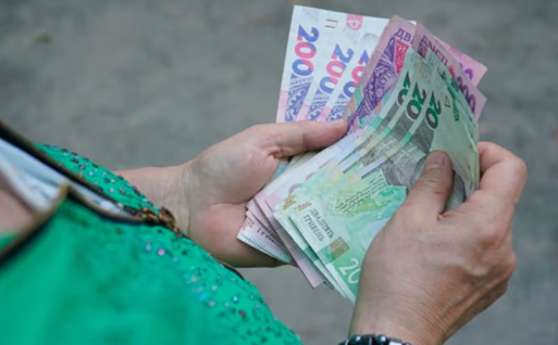 1 березня пенсії і страхові виплати для мільйонів українців будуть проіндексовані на 12,1%.