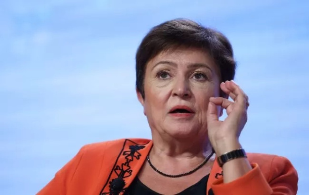 МВФ попередив, що невизначеність навколо масштабних мит США може сильніше, ніж очікувалося, загальмувати економічну активність та підірвати стійкість економіки.