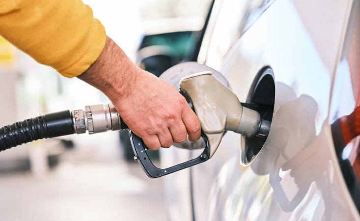 На неделе цены на заправках могут вырасти на 2-3 грн: эксперт спрогнозировал, когда ждать их снижения