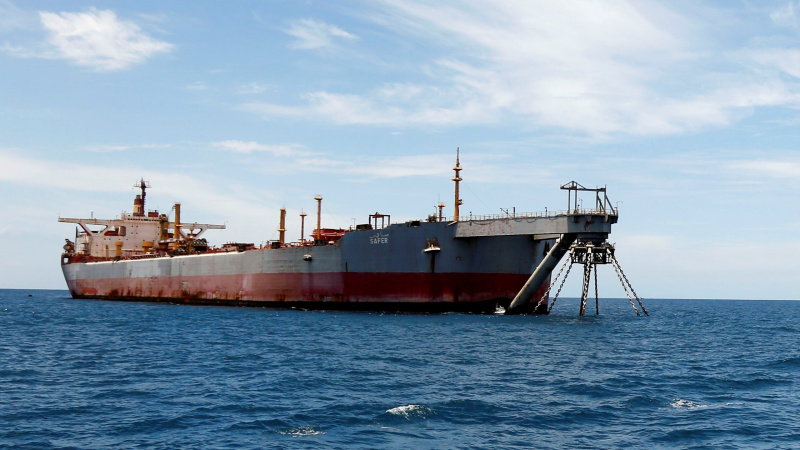 Более 55% морского транзита нефти проходит через два пролива — Малакка и Ормуз