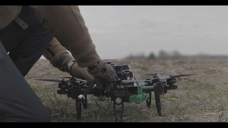 Размещение акций украинского разработчика военного программного обеспечения Swarmer на американской бирже Nasdaq ознаменовалось беспрецедентной спекулятивной волатильностью.