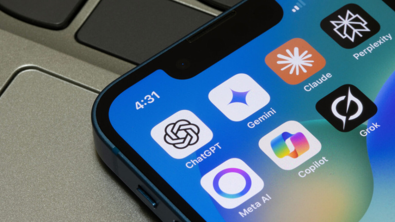 Мінцифри рф представило законопроєкт про регулювання штучного інтелекту, який вводить поняття «транскордонних технологій ШІ» та створює правову базу для обмеження роботи іноземних нейромереж.