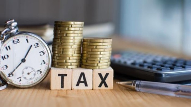 МВФ і податки.