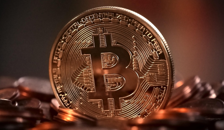 Активність майнерів впала до історичного мінімуму, біткоїну