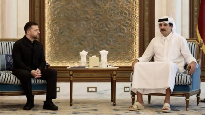 Катар та Україна підписали в суботу, 28 березня, угоду про оборонну співпрацю, яка включає роботу над протидією ракетам та безпілотникам.