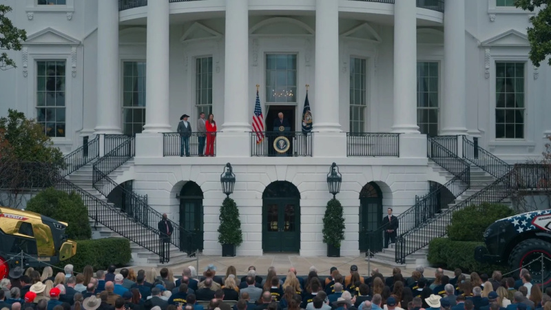 Администрация президента США Дональда Трампа представила OnlyFarms — портал, освещающий ее сельскохозяйственную политику, — и пригласила на встречу в Белый дом фермеров со всей страны.