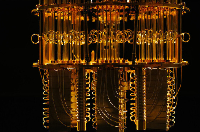 Исследователи из Google Research опубликовали обновленные расчеты, согласно которым будущие квантовые компьютеры смогут взломать криптовалюты быстрее, чем предполагалось ранее.