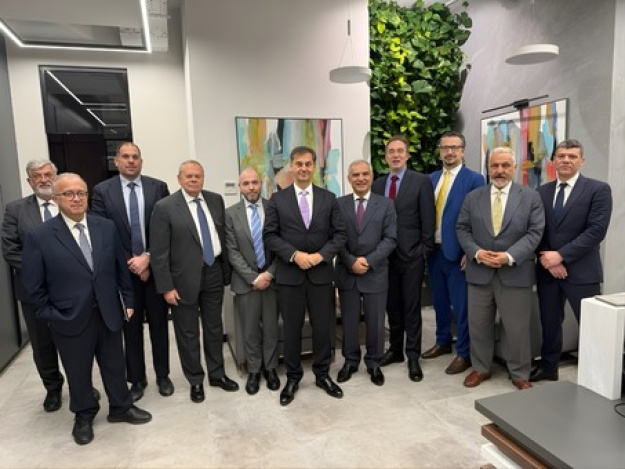 30 марта Пиреус Банк имел особую честь принимать в своих стенах греческую делегацию во главе с замминистра иностранных дел Греции господином Гарри Теохарисом.