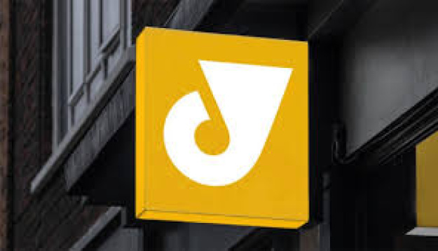 АО «Укрпочта» обнародовало режим работы своих отделений в период пасхальных праздников.► Читайте страницу «Минфина» в фейсбуке: главные финансовые новостиГрафик работыВ частности, 11 и 13 апреля отделения будут работать в обычном режиме.